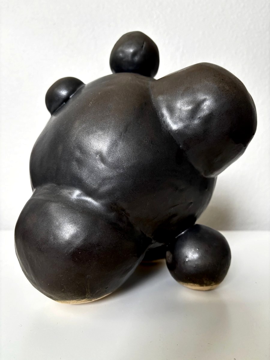 Gravity ceramic sculpture view